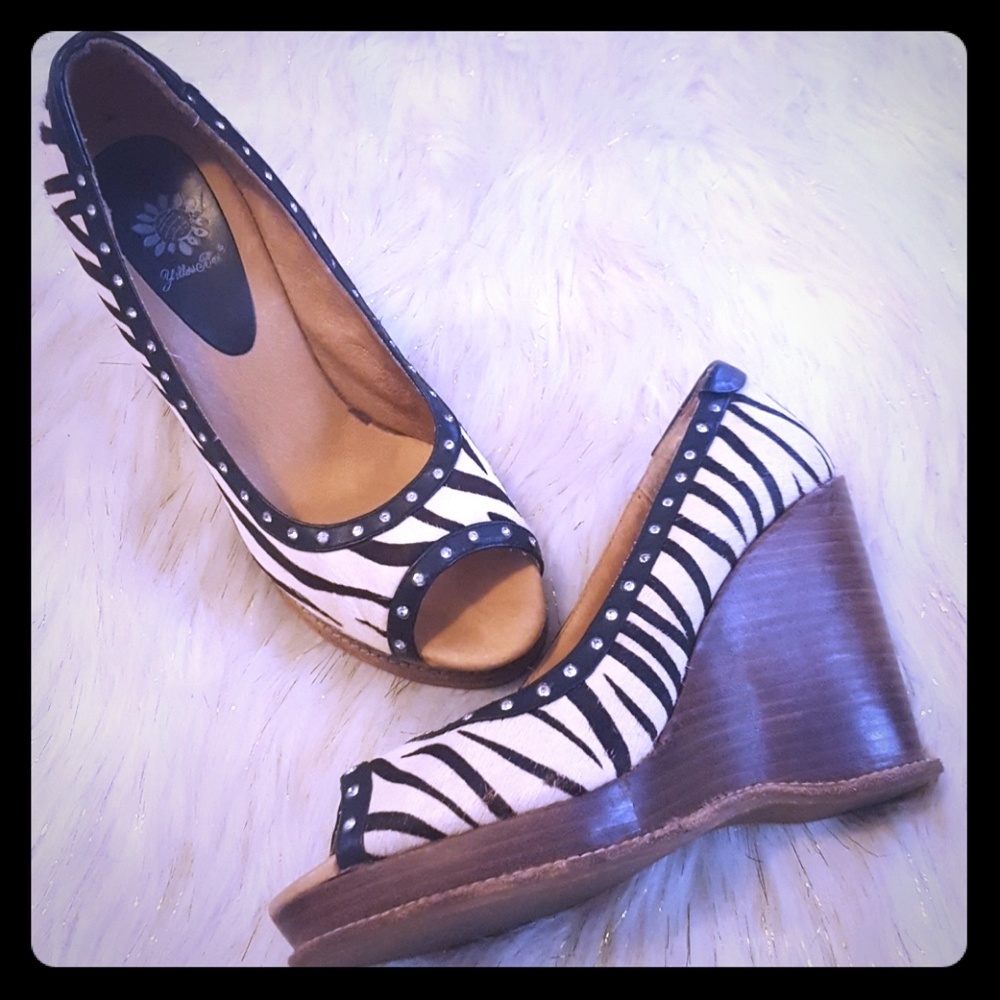 Yellowbox Goldie wedges